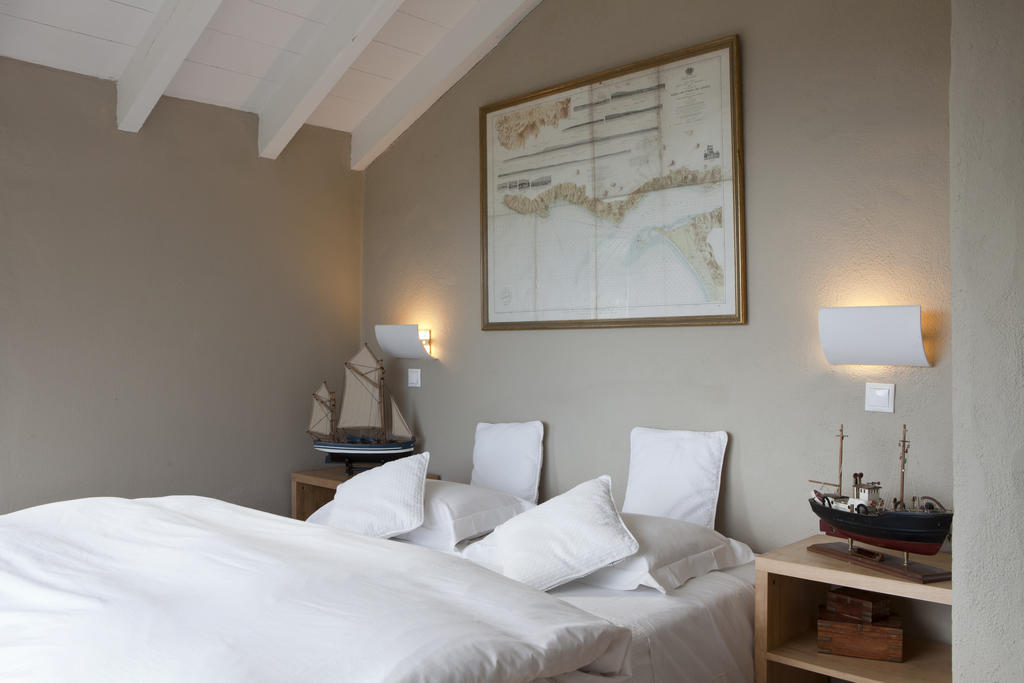 Hôtel Convento Sao Saturnino à Colares Chambre photo